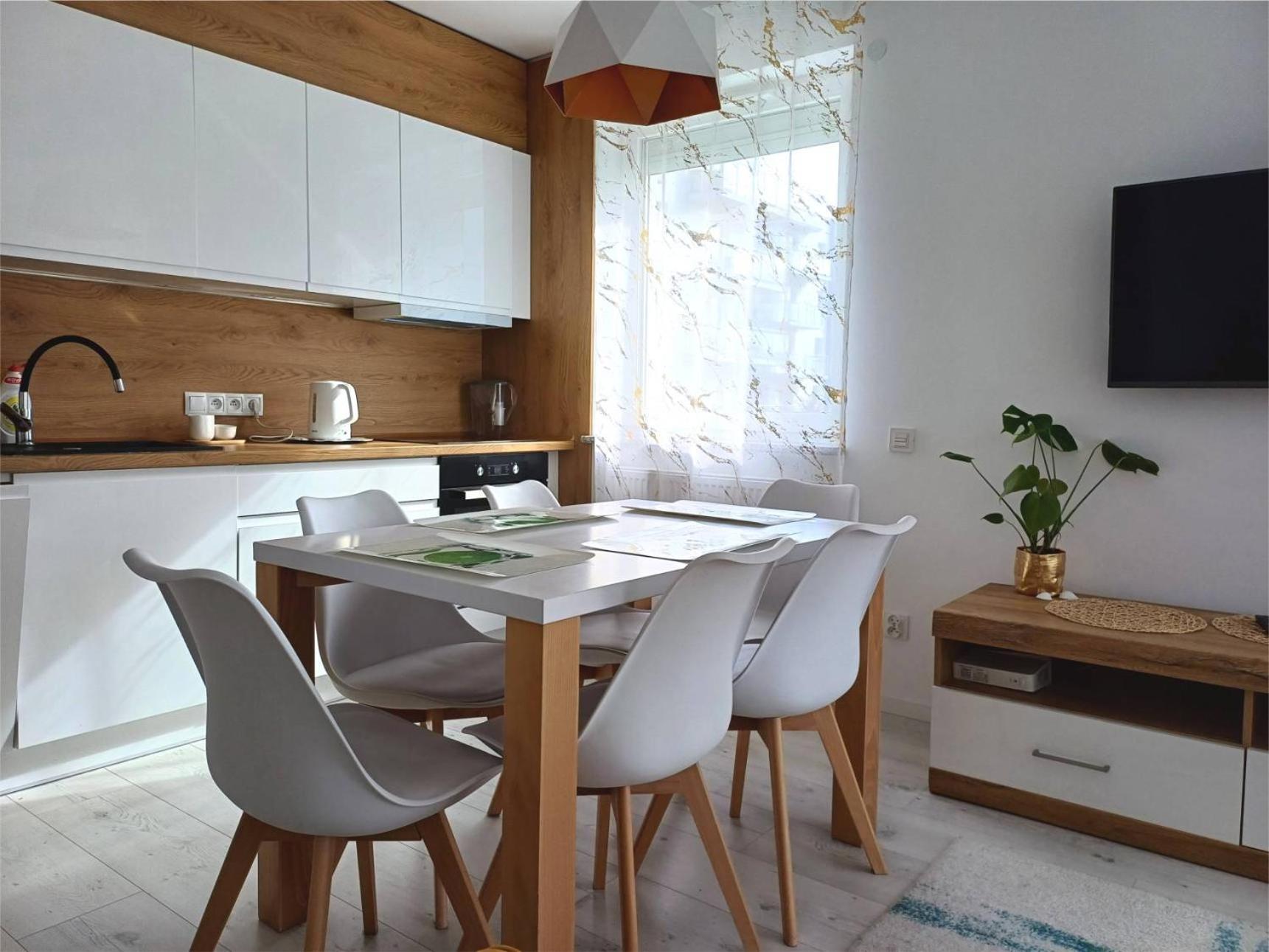 Apartament Amber Comfort Z Prywatnym Miejscem Parkingowym Kolobrzeg Exterior photo